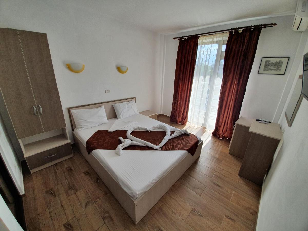 Vila Bliss Costinesti Buitenkant foto